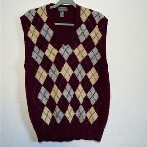 Lord & Taylors Argyle Vintage Virgen Wool Sweater Vest Diamond Pattern Size XL
